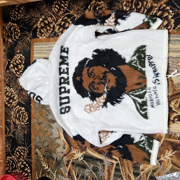 Supreme sweater - Picture 9 of 12